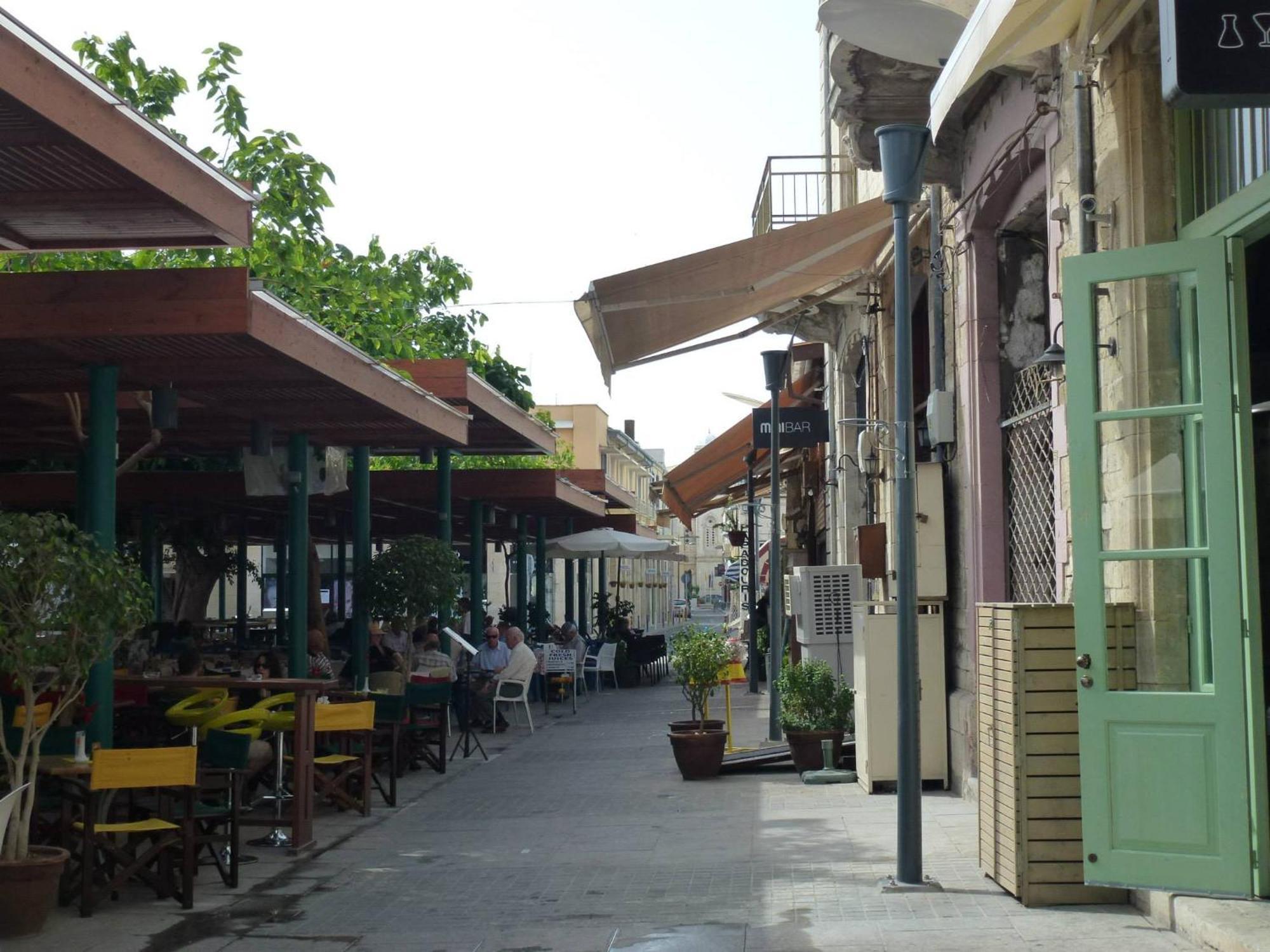 Chariandry Residence, Limassol City Centre Екстериор снимка